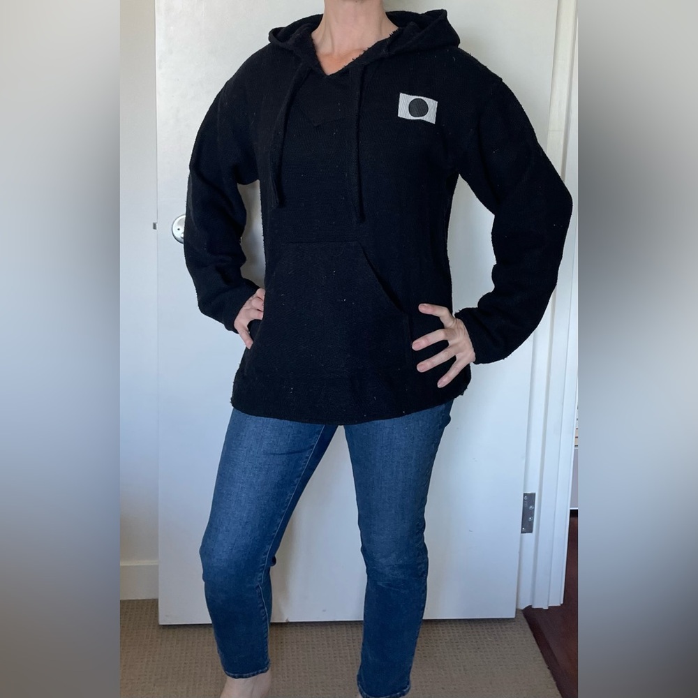 Beach sweater hoodie hemp cotton blend, cozy! Mens L women’s XL beach cover up